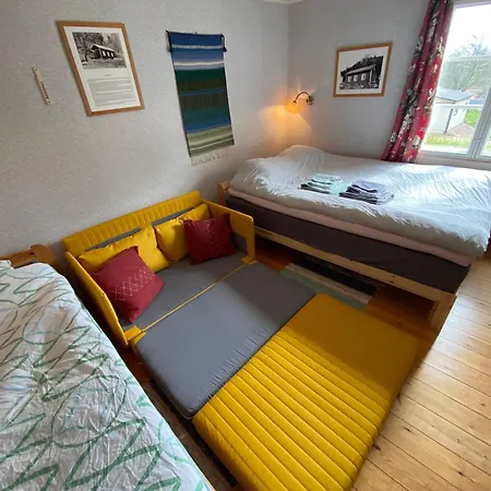 Little Cabin, Once To Lotta Svaerd *