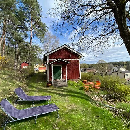 Little Cabin, Once To Lotta Svaerd
