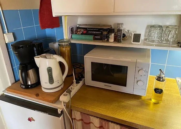 Little Cabin, Once To Lotta Svaerd